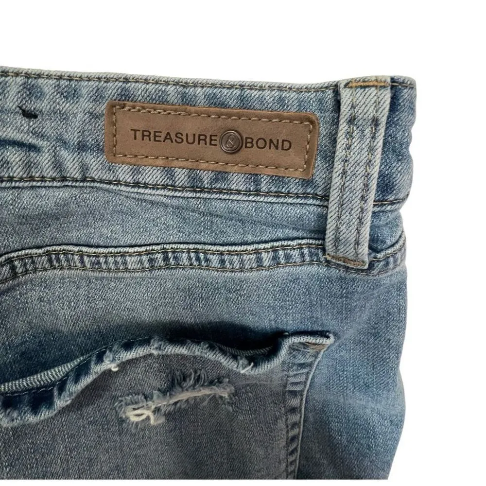 Treasure & Bond Medium Wash Highrise Boyfriend Distressed Denim Shorts - Image 5