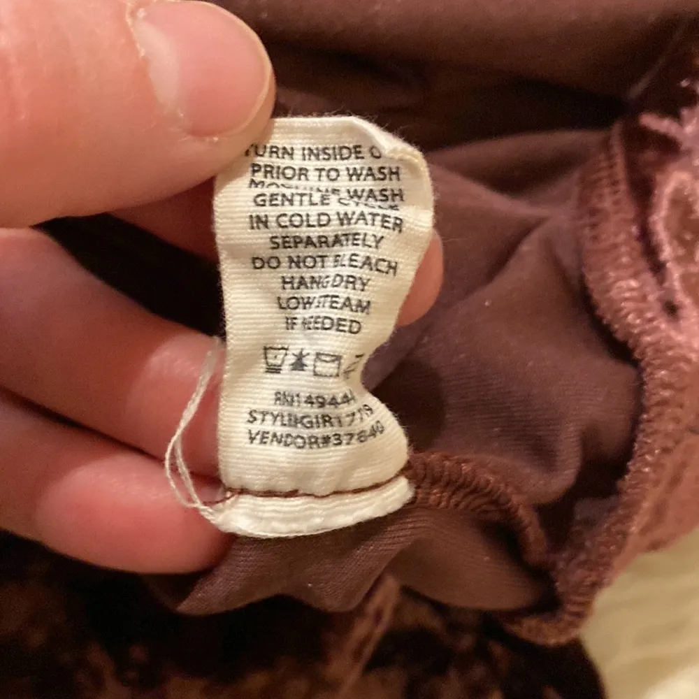 Gilded Intent Maroon Crushed Velvet/Velour Hoodie Half Zip EUC Sz Lg Polyester - Image 8