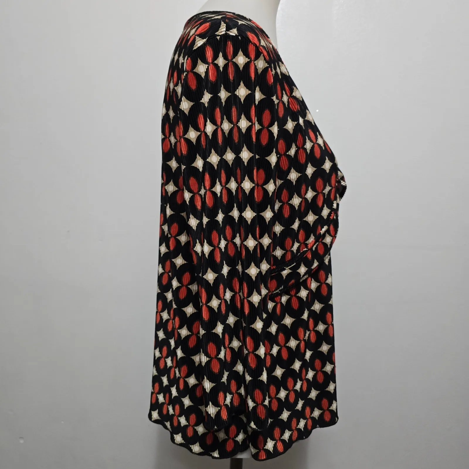 Apostrophe Red Black Geometric Plisse Pleat Long Sleeve V Neck Blouse Large Y2K - Image 4