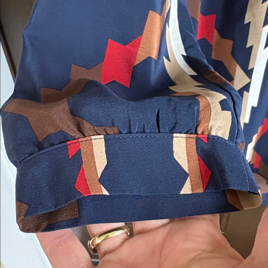 EUC Amanda Uprichard Silk Aztec Print Tunic Top Size Medium - Image 5