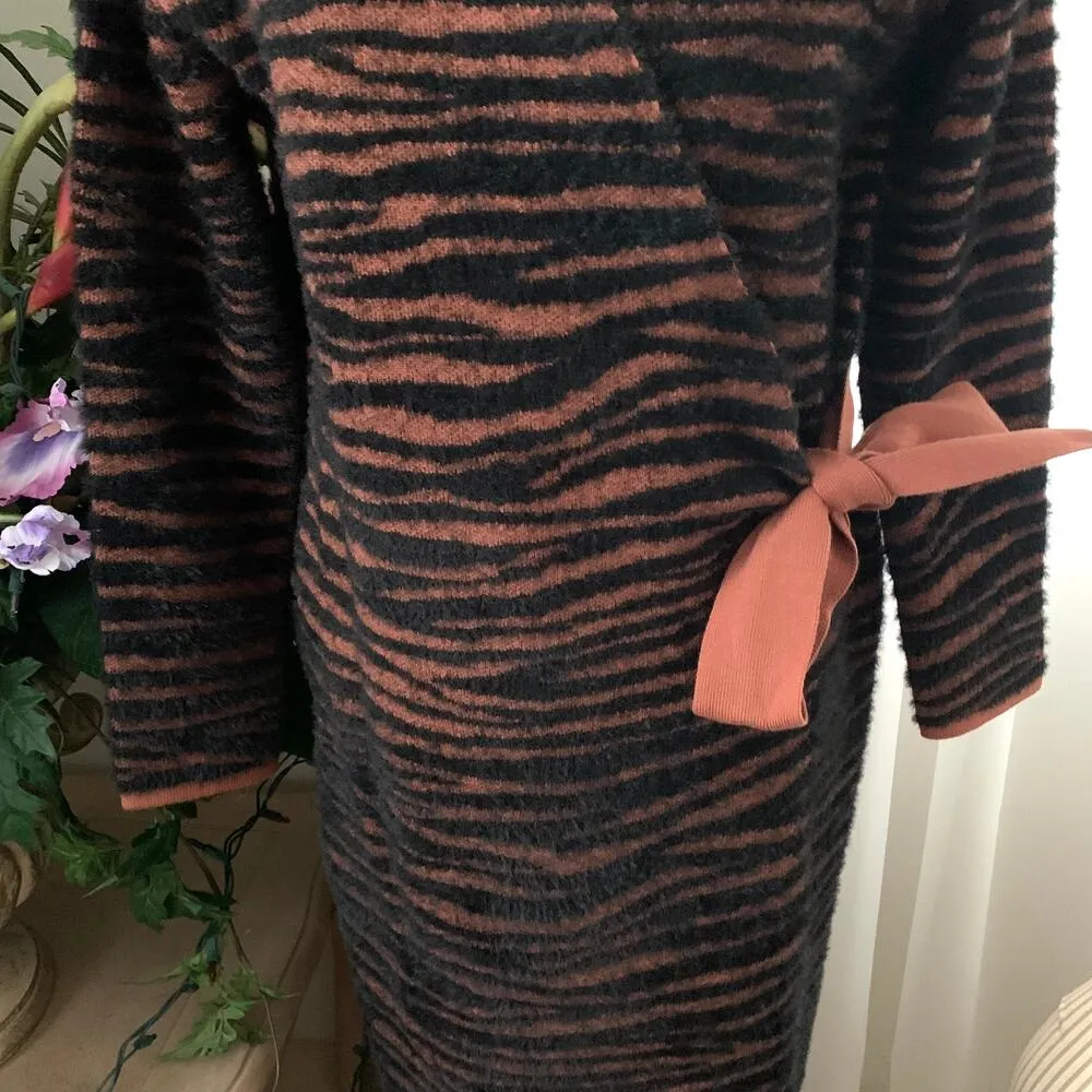 NEW JOA Zebra Print Fuzzy Long Wrap Cardigan Duster in Black / Brown - Image 4