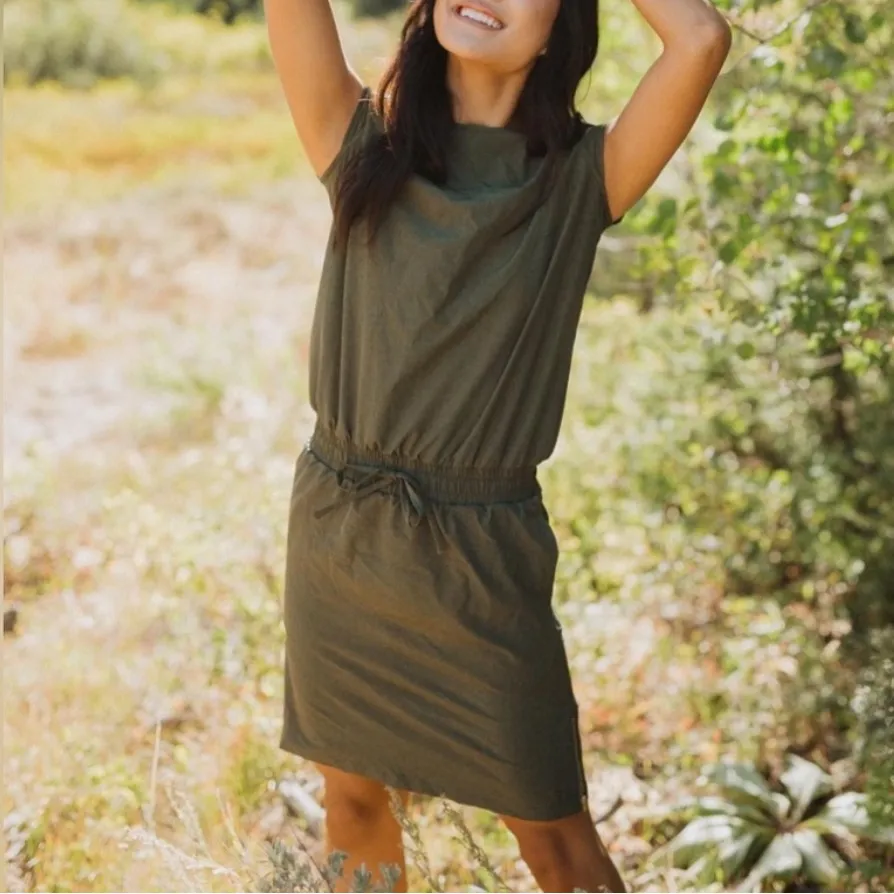 Albion Going Places Cap Sleeve Athleisure Dress Heather Green Size Medium Tall - Image 4