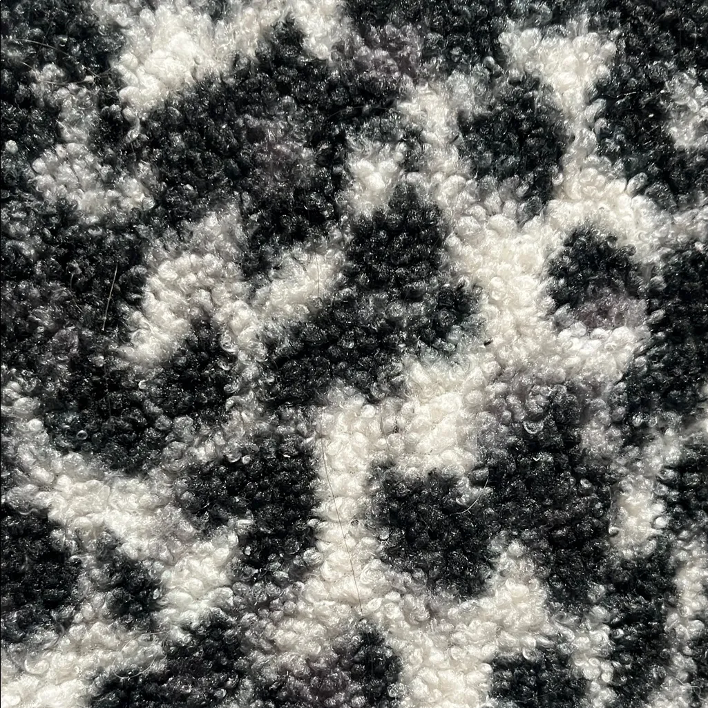 LOFT Black and Gray Cheetah Print Teddy Jacket Pullover Fleece Woman’s XSP - Image 3