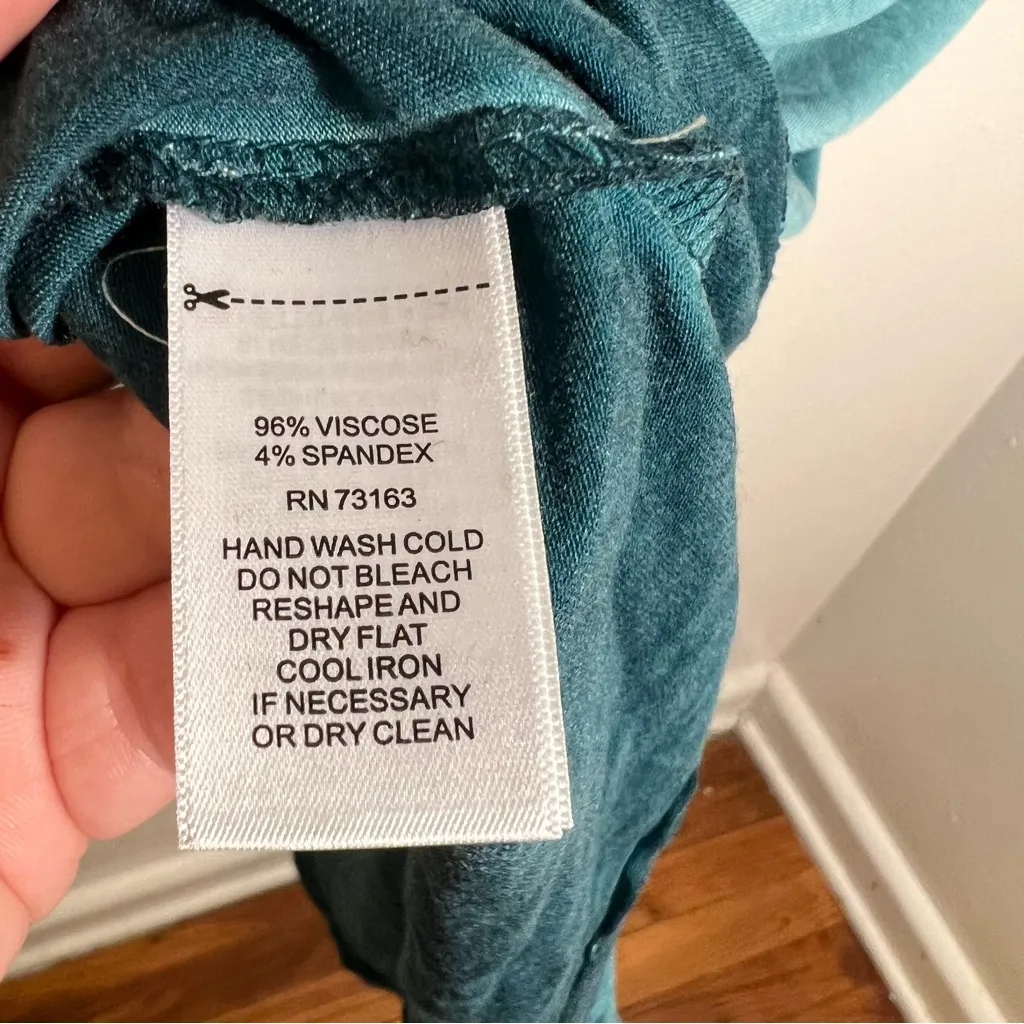 Cable & Gauge Sport V-Neck T-Shirt Turquoise Mineral Wash M - Image 11