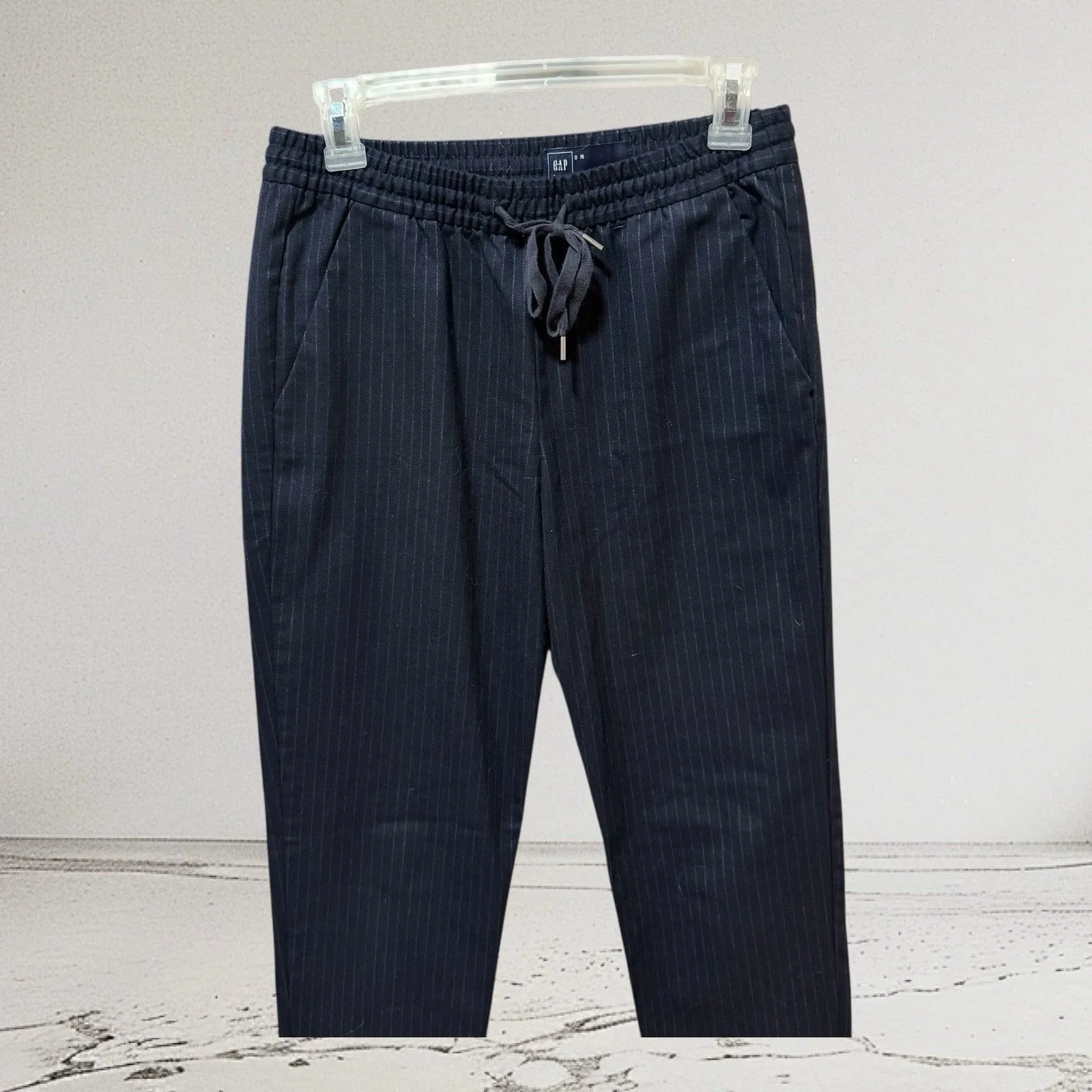 GAP Women's Navy /white striped Suit Pants Size 0R - Image 3