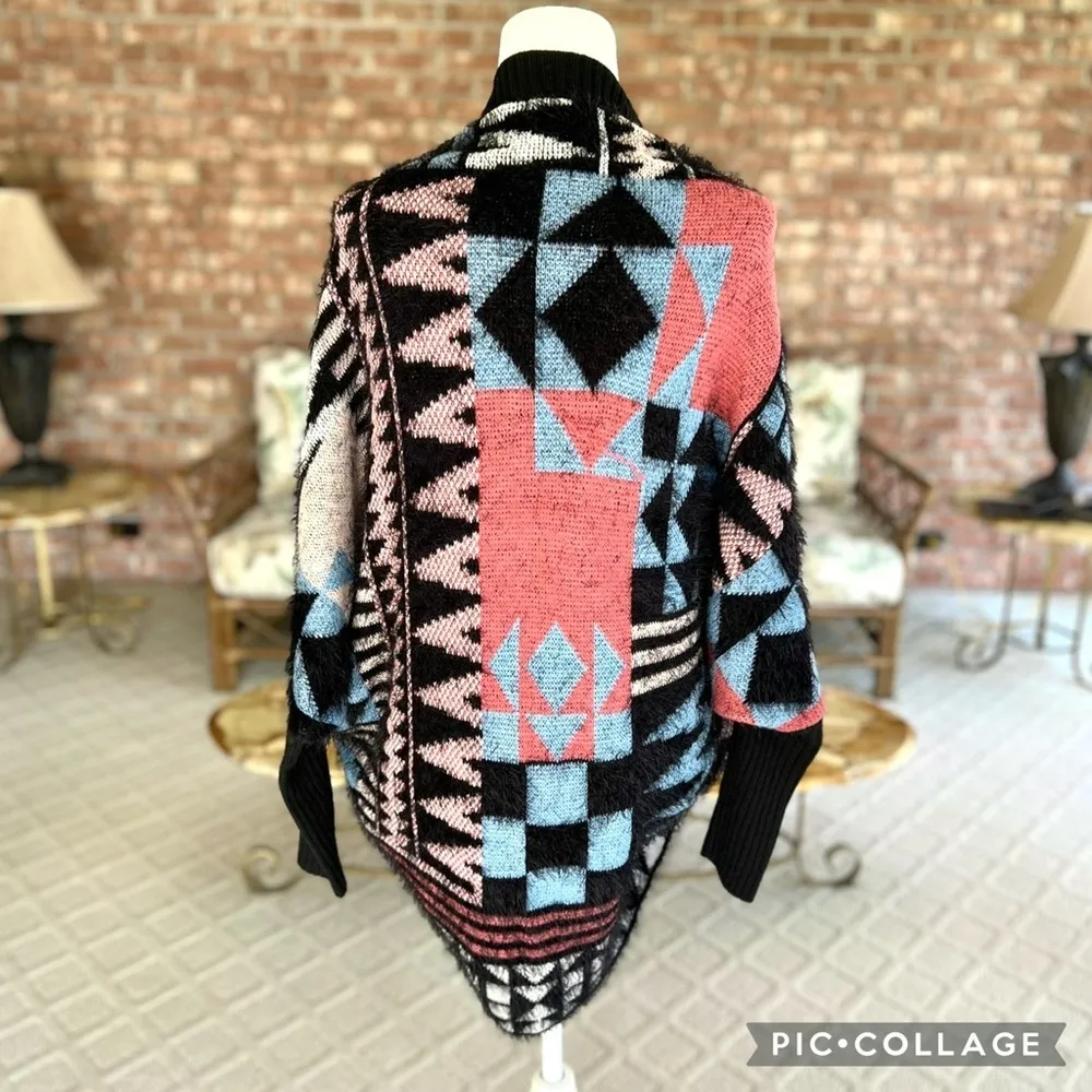 MaxSport Cardigan Cocoon Sweater Southwestern Black Multi NWOT S/M Fuzzy Boho Size undefined - Image 10