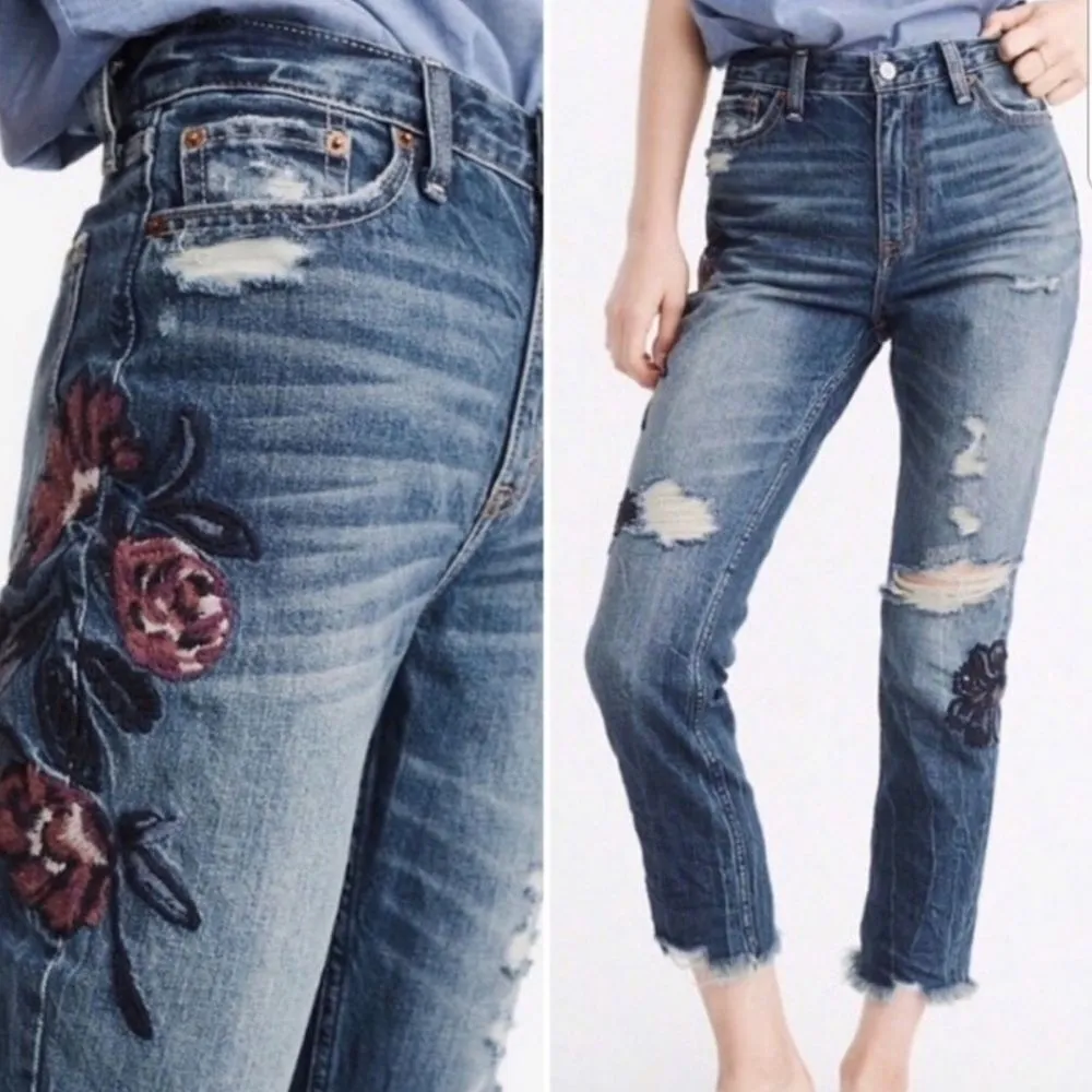 A&F Annie high rise girlfriend‎ embroidered jeans - Image 2
