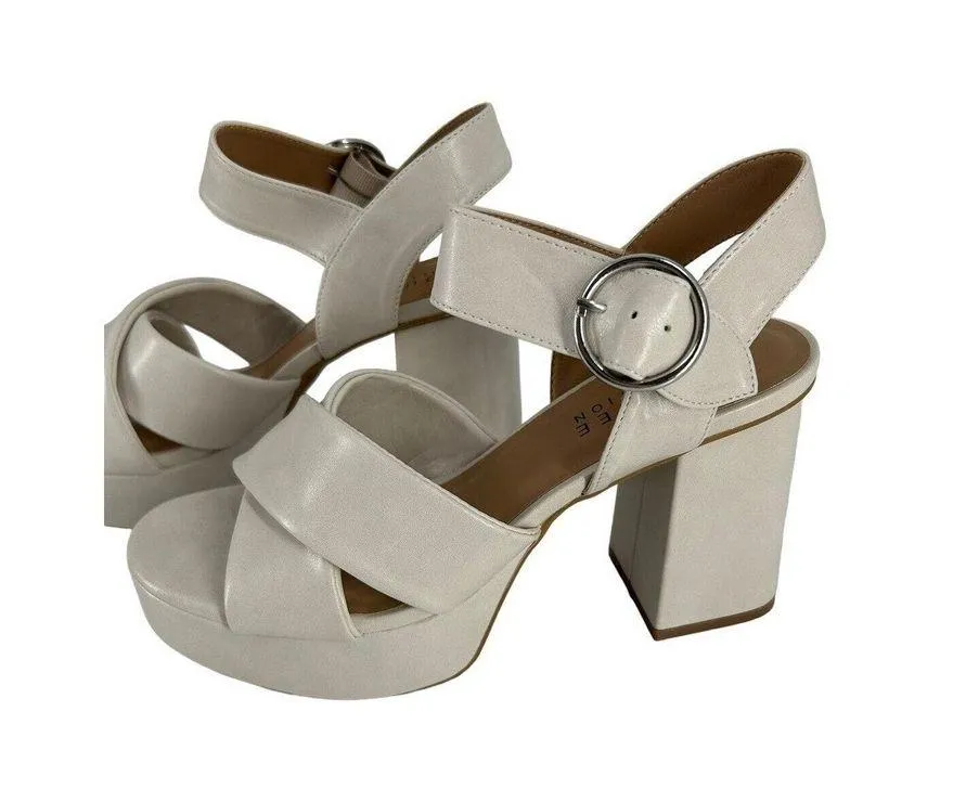 Journee Collection Womens Akeely Foam Mid Heel Platform Sandals Sz 9.5 Note Flaw - Image 16