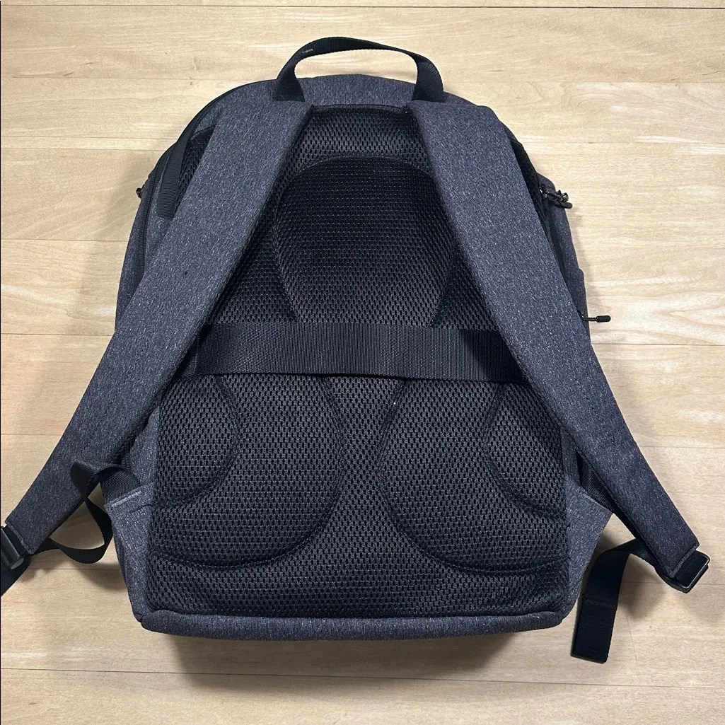 Lululemon Define Backpack - Image 6