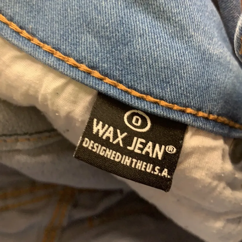 WAX stretched out mom jeans style - Image 2