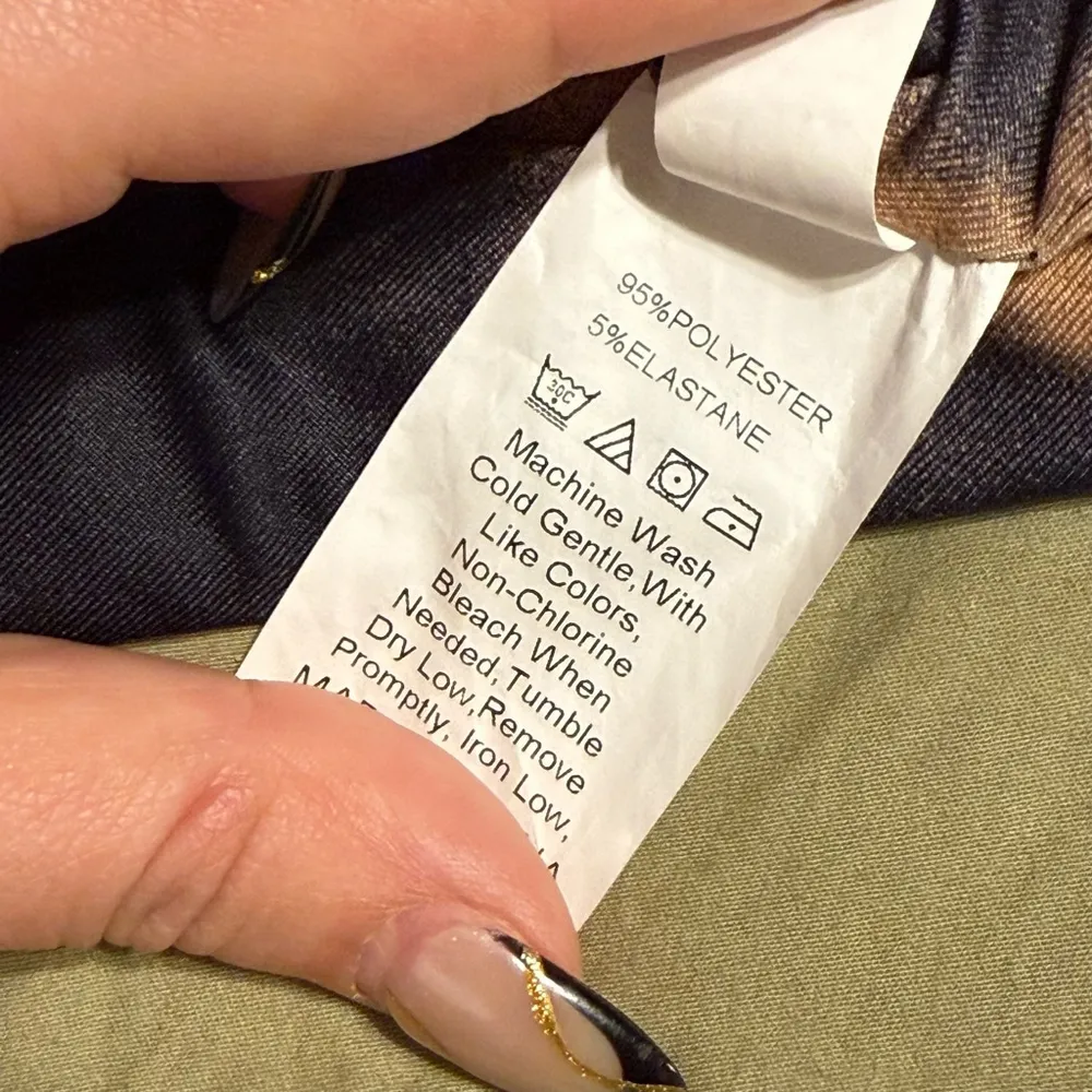 Women's SHEIN Bodysuit Size S Black Brown Tie Dye - Image 4