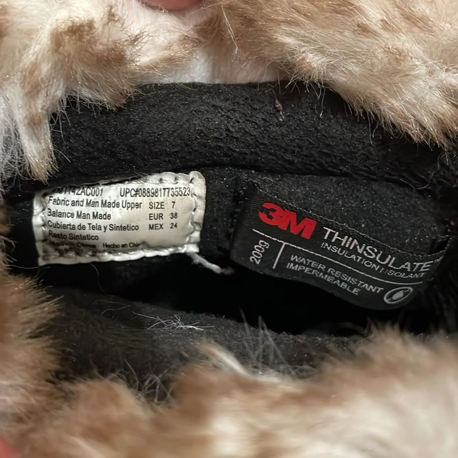 Time & Tru Black Thinsulate Faux Fur Quilted Boots Womens Size 7 Winter - Image 2