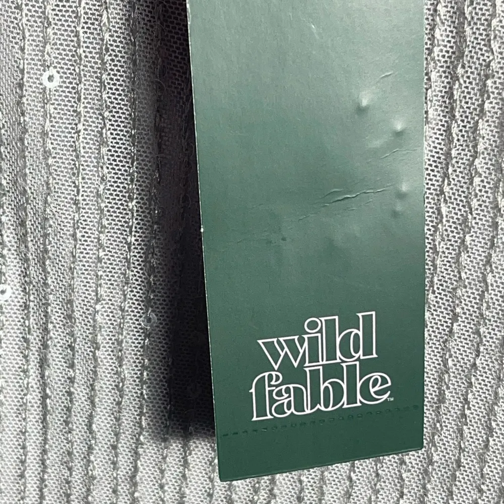 Wild Fable Silver Sequin Sheer Women’s Size XXL Pants Light Gray NWT Half Shorts - Image 5