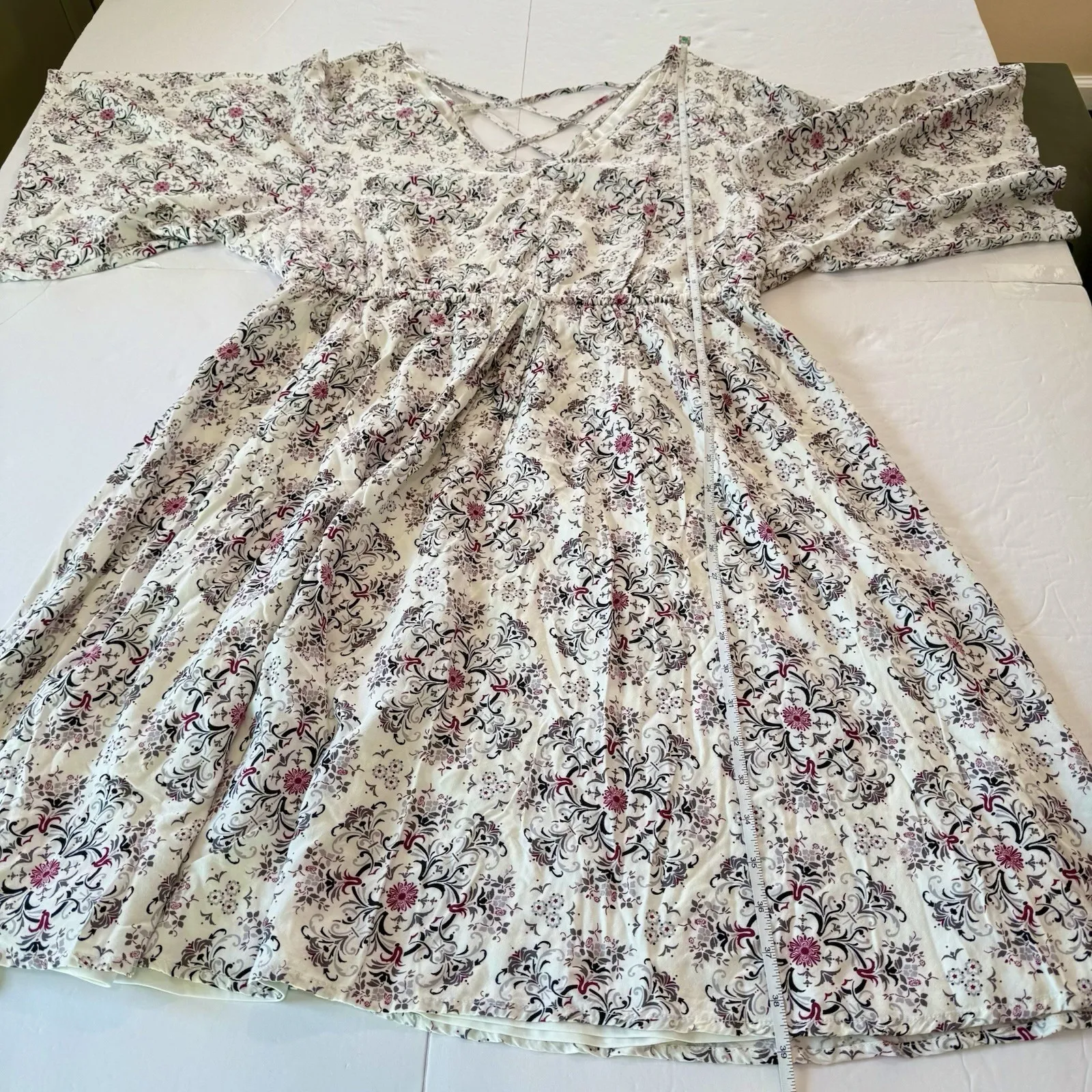 Torrid Ivory Floral Mandala‎ Flare Sleeve Challis  Strappy Back Dress Size 2X - Image 9