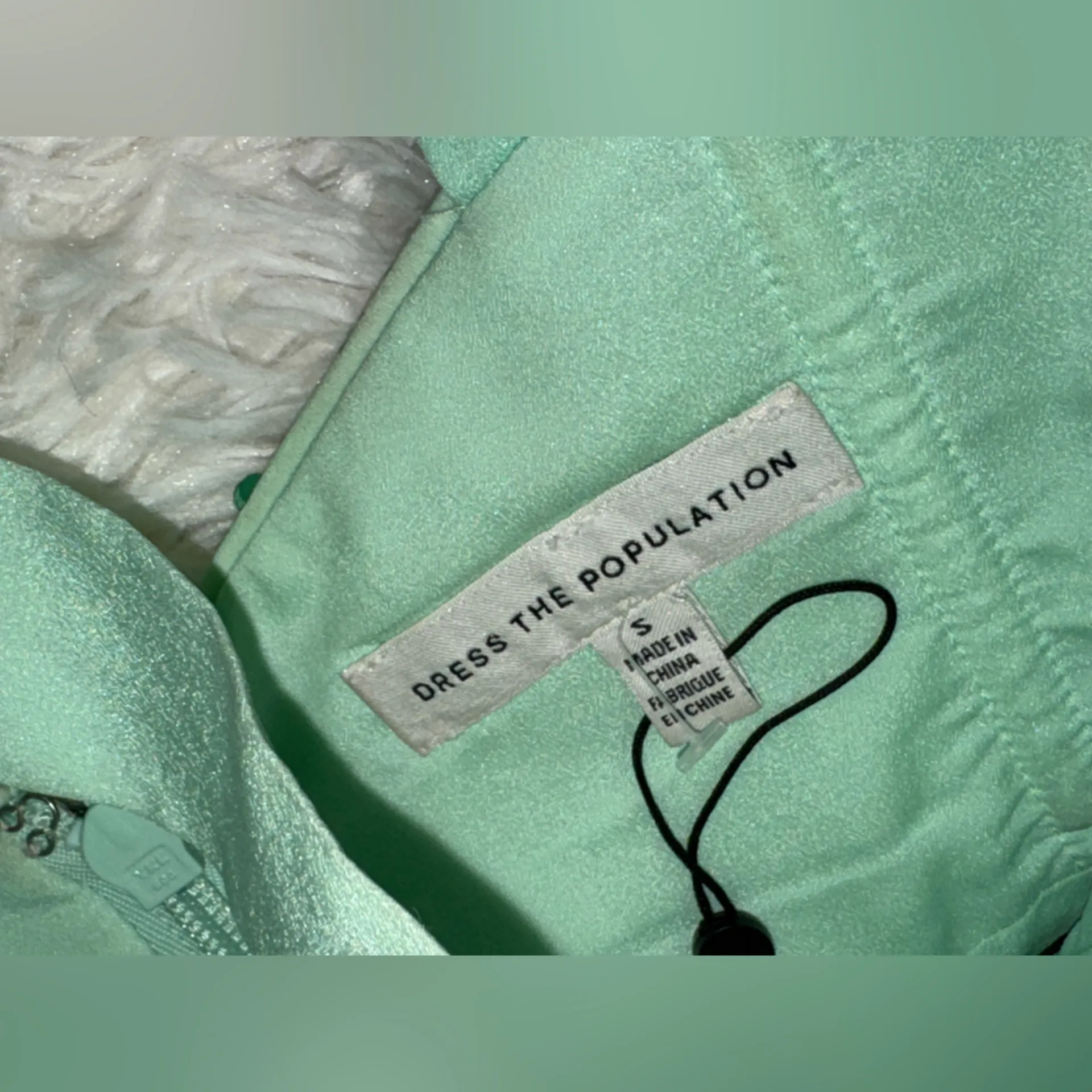 NEW Dress the Population Aurelia Embellished Fit & Flare safe green Minidress S - Image 5