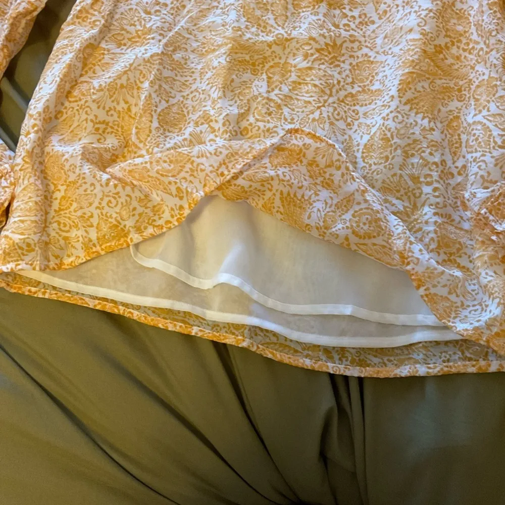 J.crew Womens Yellow Floral Long Sleeve V-Neck Pullover Blouse Top Size Small - Image 8