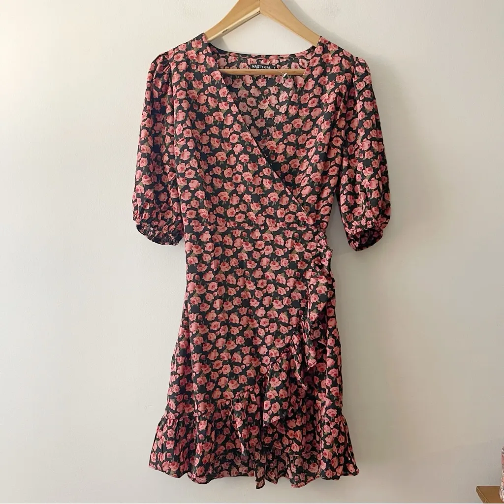 Collection Floral Puff Sleeve Mini Wrap Dress V-Neck Black Roses Y2K - Image 4