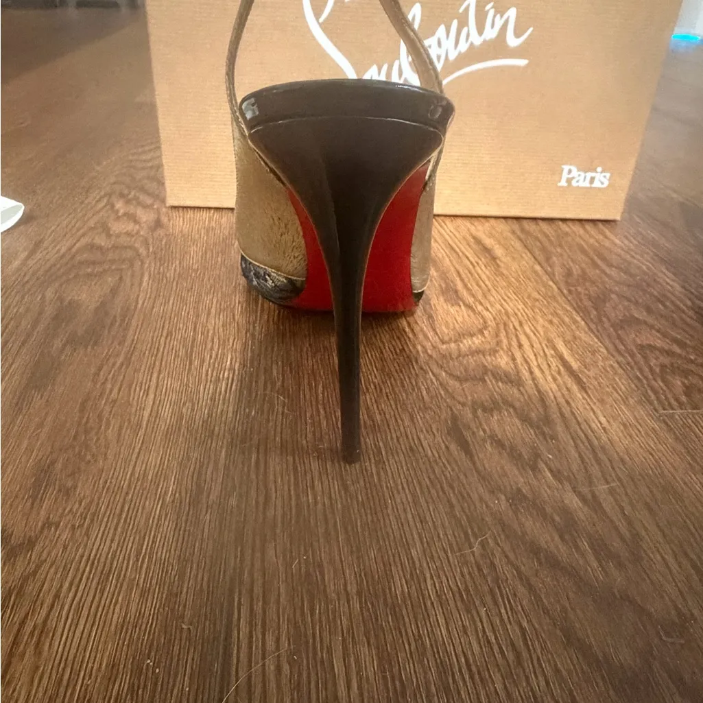 Christian Louboutin Lace Metallic Calfskin Slingback Pumps size 39.5 - Image 7