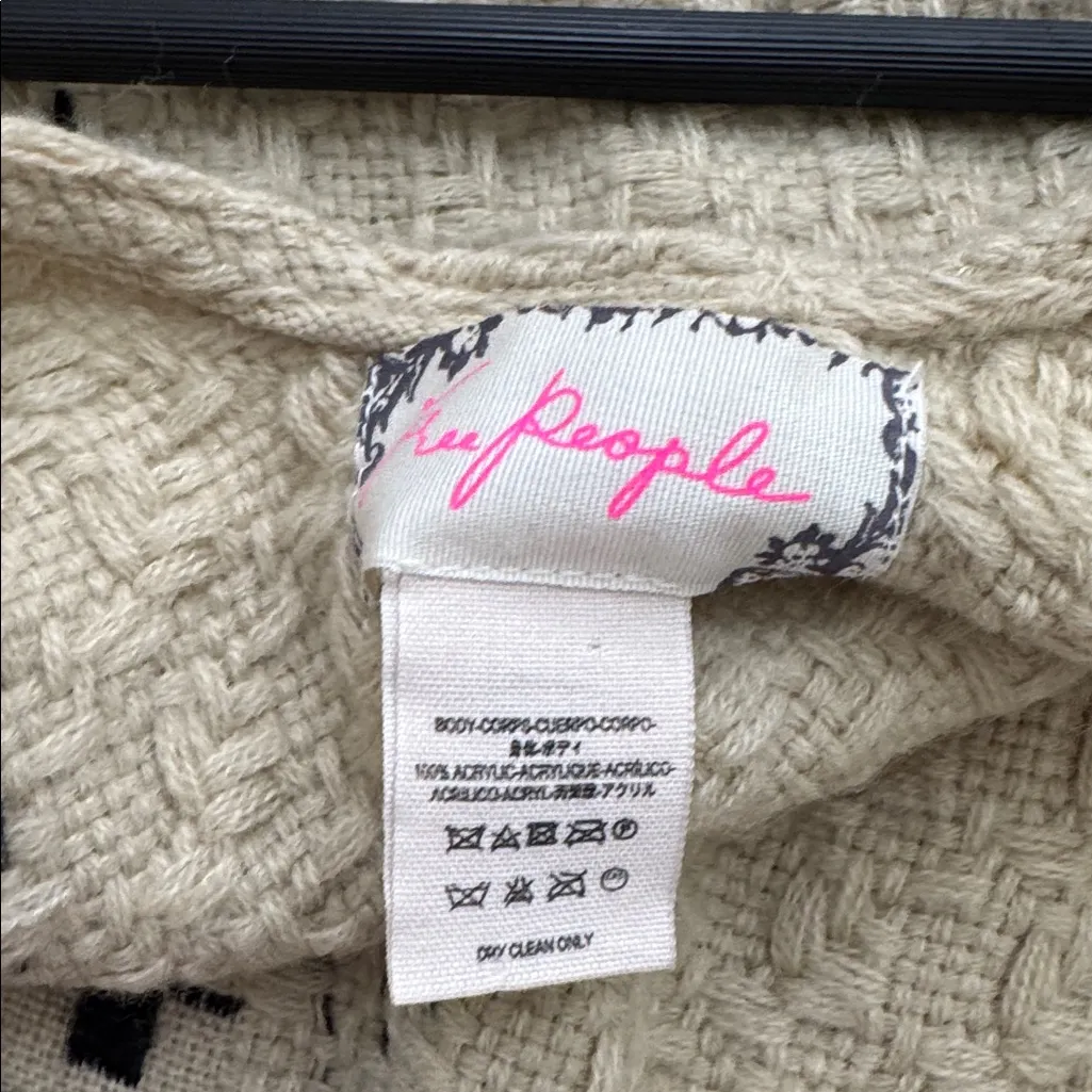 Free people aztec boho fringe poncho - Image 6