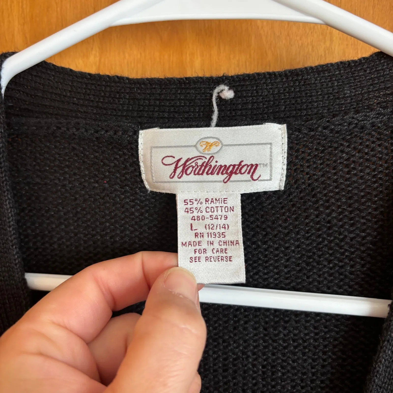 Worthington Cardigan Sweater Size L Black Red Yellow Blue‎ Argyle Heart Knit - Image 2