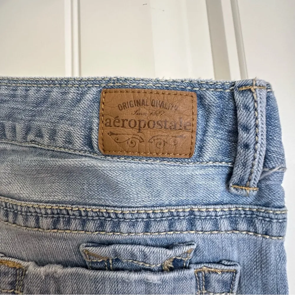 Aeropostale light wash mid rise straight leg jeans women 7/8 - Image 11