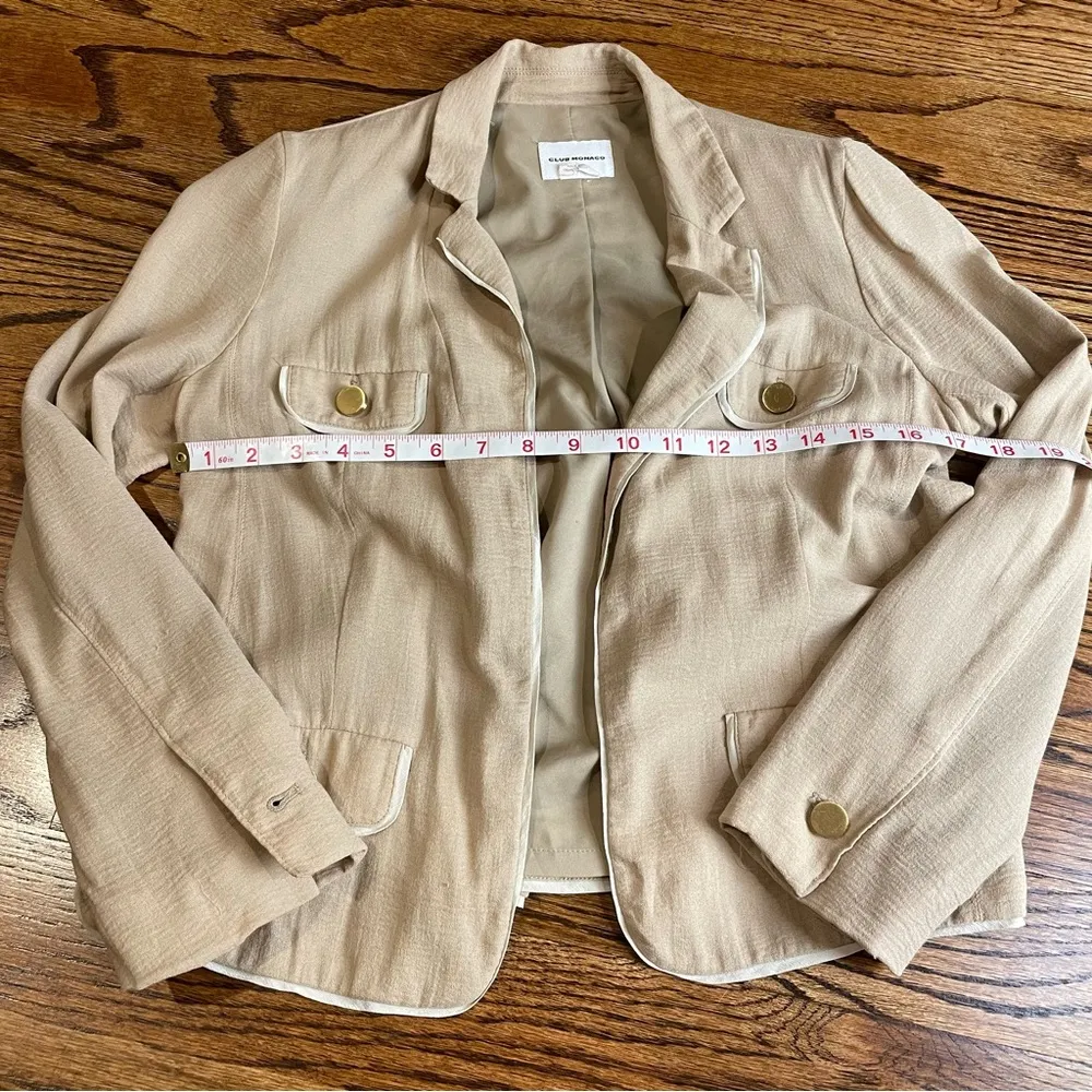 Tan Cropped Blazer - Image 3