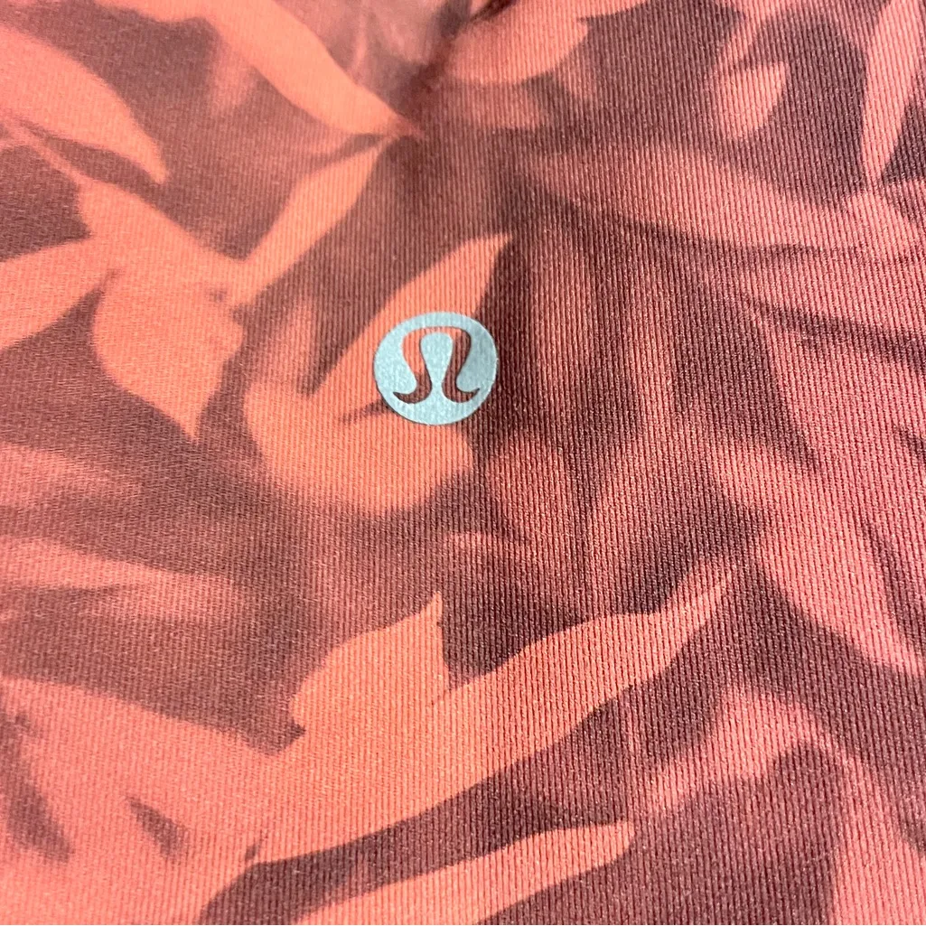 lululemon athletica Red Patterned Leggings - Image 3