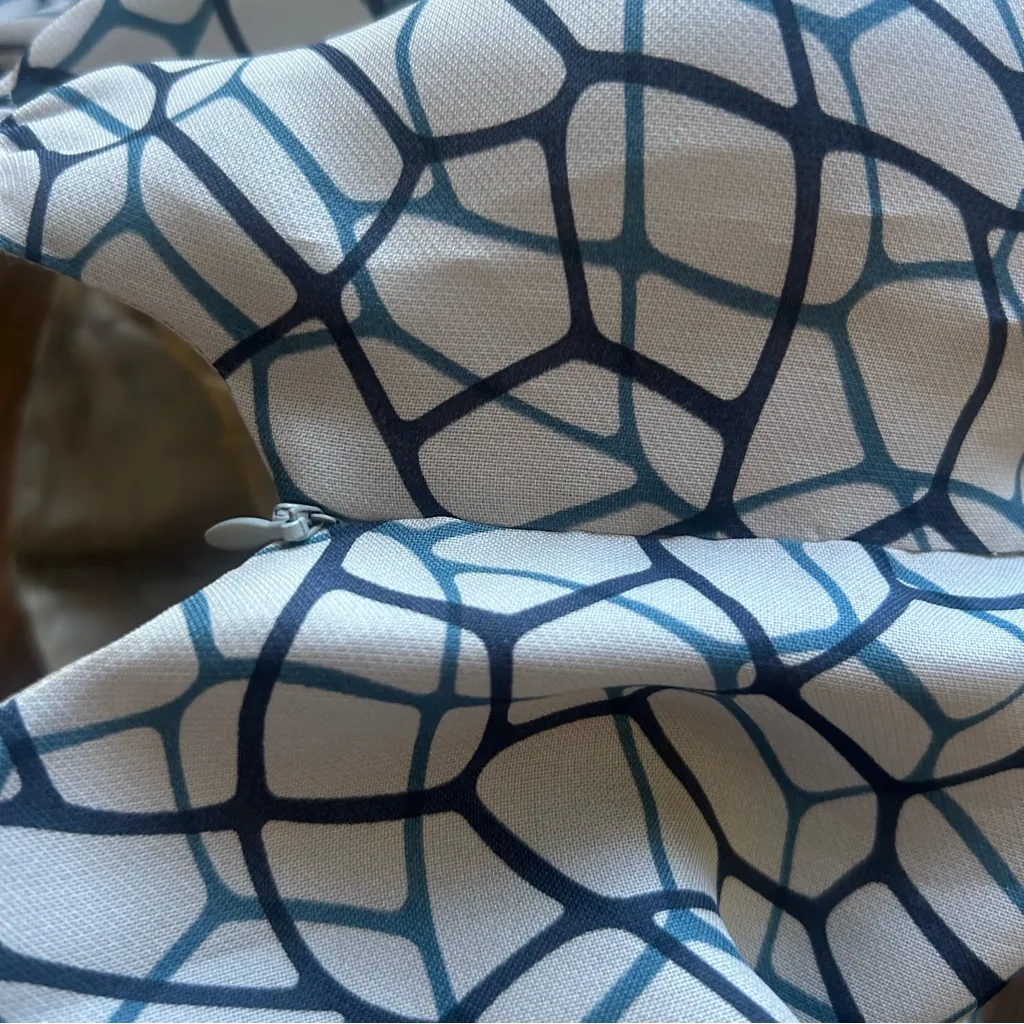 Behnaz Sarafpour A line belted dress abstract art print size XXS chic retro Silver - Image 8