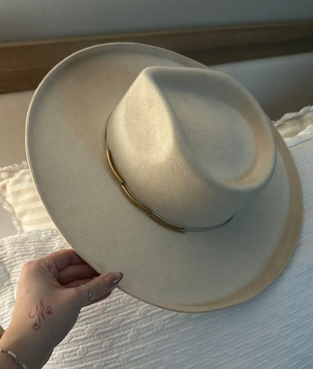 Cream Felt Western Hat - Image 3