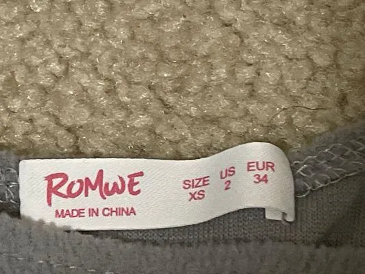 Grey Fuzzy Set Gray Size XS - Image 4