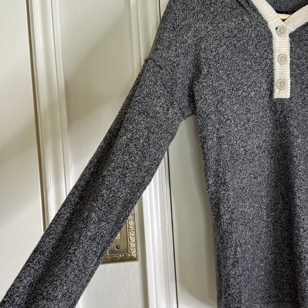 Smartwool hooded long sleeve Henley sweater - Image 7