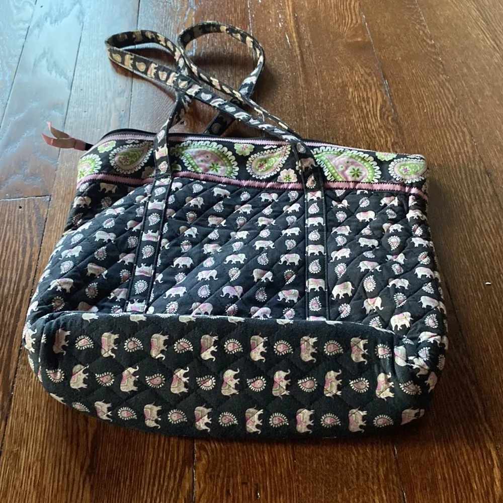 Vera Bradley Black Quilted Shoulder Bag with Pink Elephant Print - Image 7