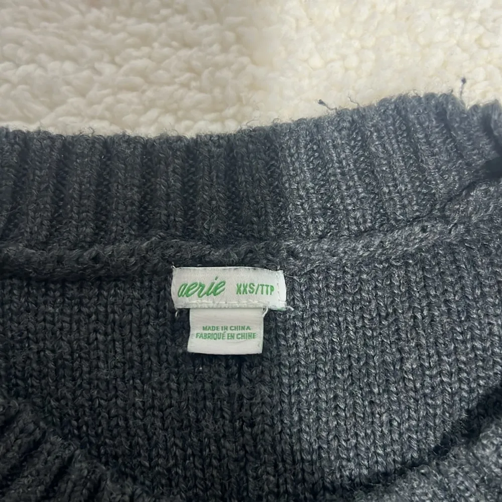 Aerie Grey Crewneck Sweater Size XXS - Image 2