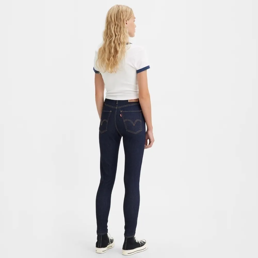 Levi's Mile High Super Skinny Blue Jeans in Size 25 - Image 2