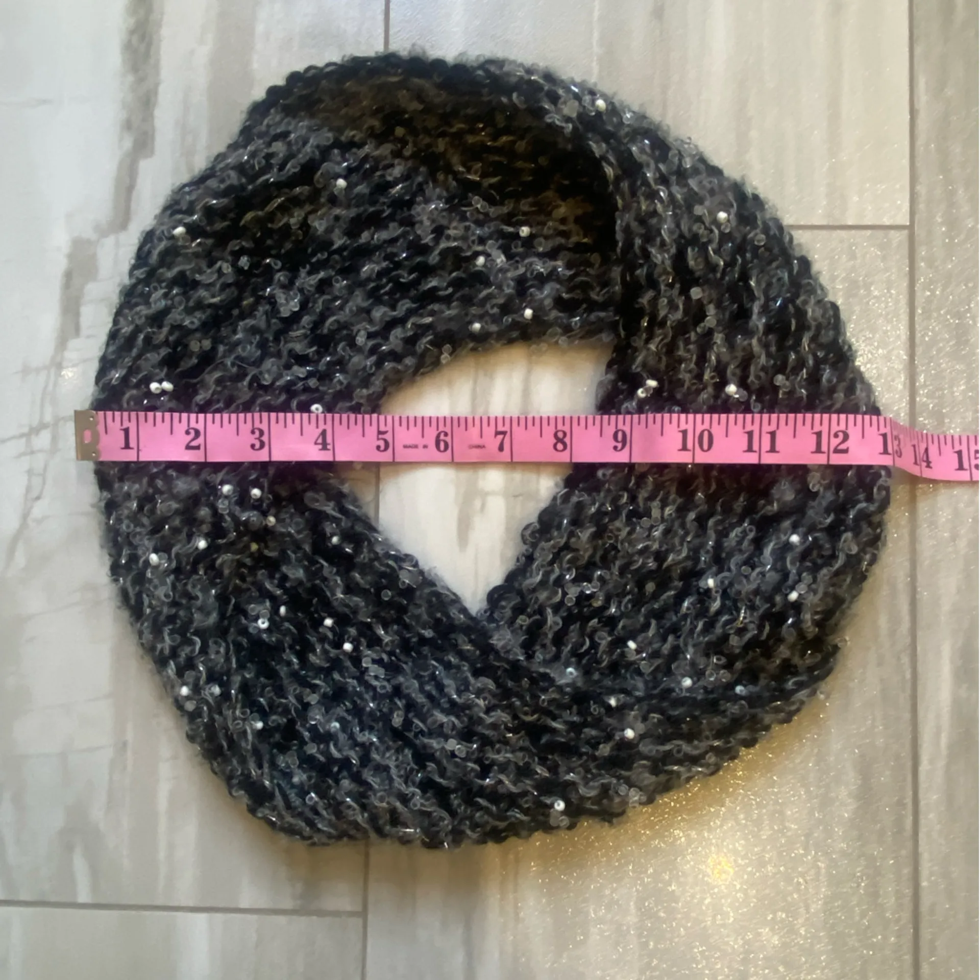Hand-knit Gray and Black Beaded Loop Twist Continuous Circular Scarf, one size - Image 7