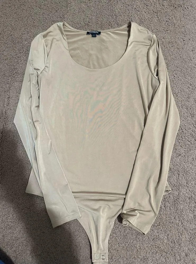 Bodycon Contour Silky Scoop Neck Thong Bodysuit - Image 4