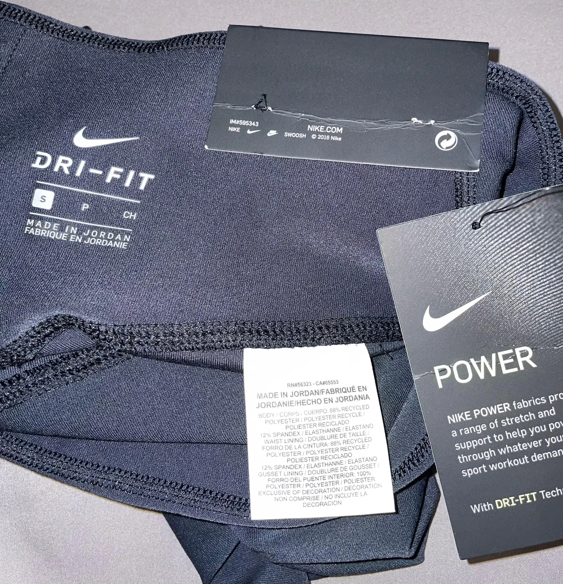 Cropped Capri Leggings Black Dri-fit - Image 4