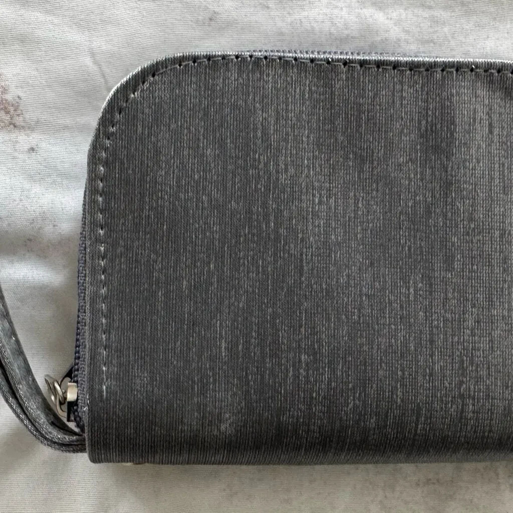 Gray fabric two zippers wristlet wallet, size 5.5x3.5 ID holder card holder - Image 3