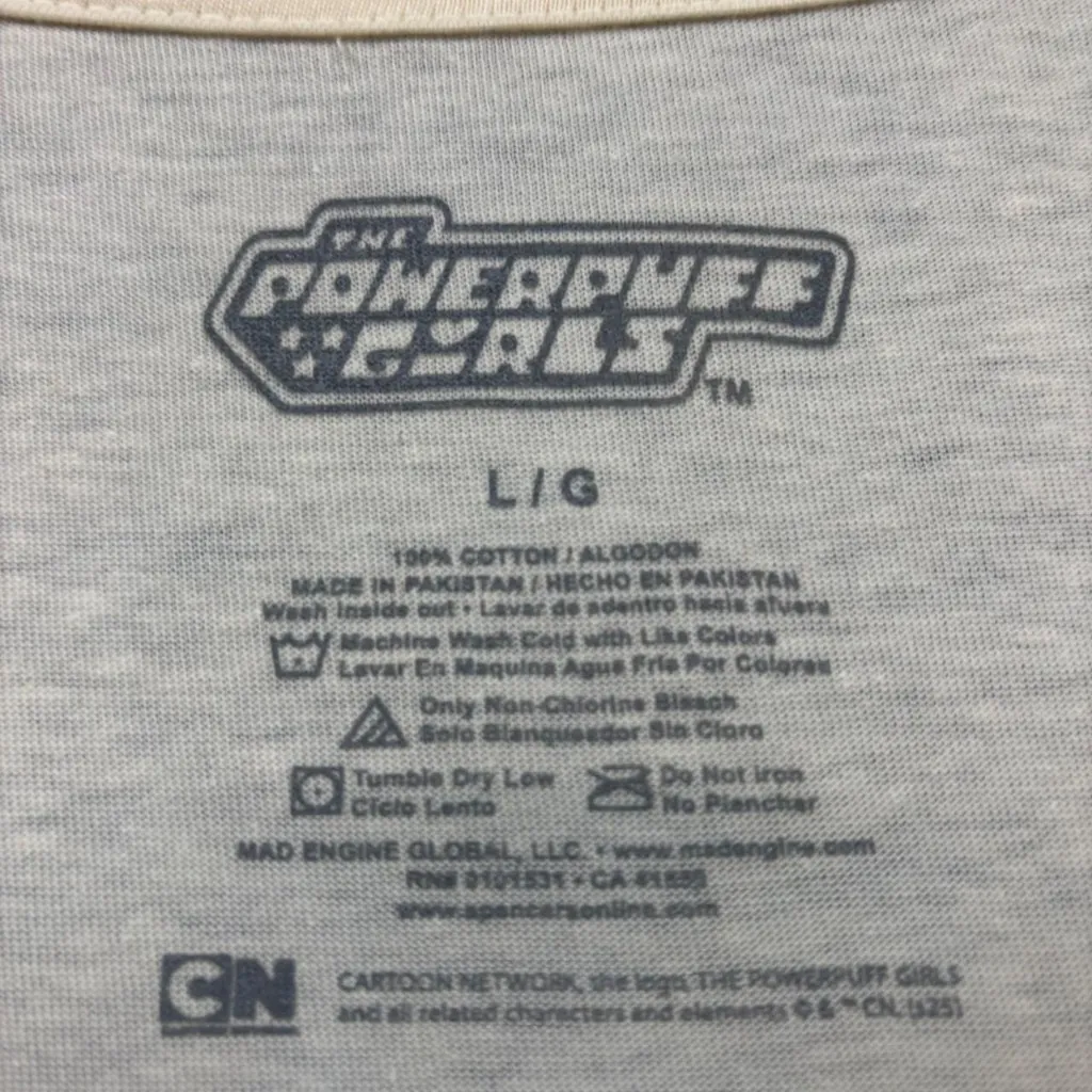 The Powerpuff Girls “Sugar, Spice, and Everything Nice” Graphic Cartoon T-Shirt Size Large  - Image 4