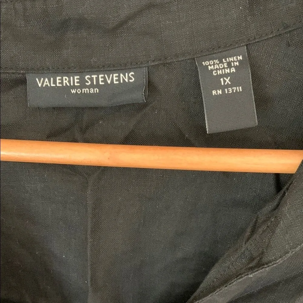 Valerie Steven’s Woman Sz 1X 100% Linen Black Button-Up Shirt - Image 2