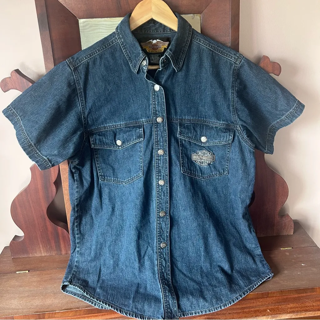 VTG Harley Davidson Denim Shirt Blue Logo Patch Short Sleeves: Size LARGE - Image 4