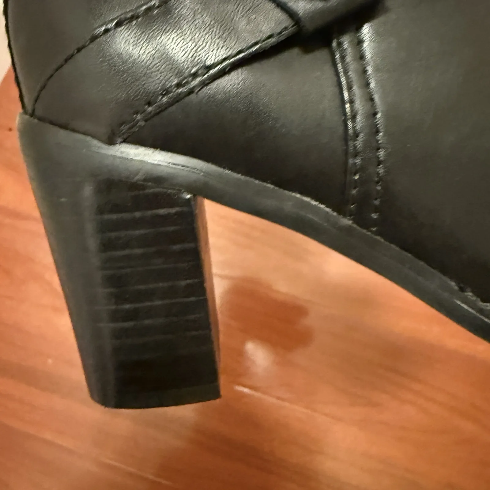 Ralph Lauren Women's Cassie Ankle Boot Black 5B Leather - Image 9