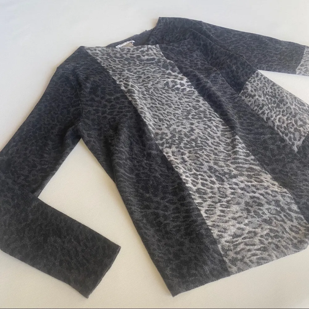 Alberto Makali Leopard Print Cardigan Sweater - Image 5