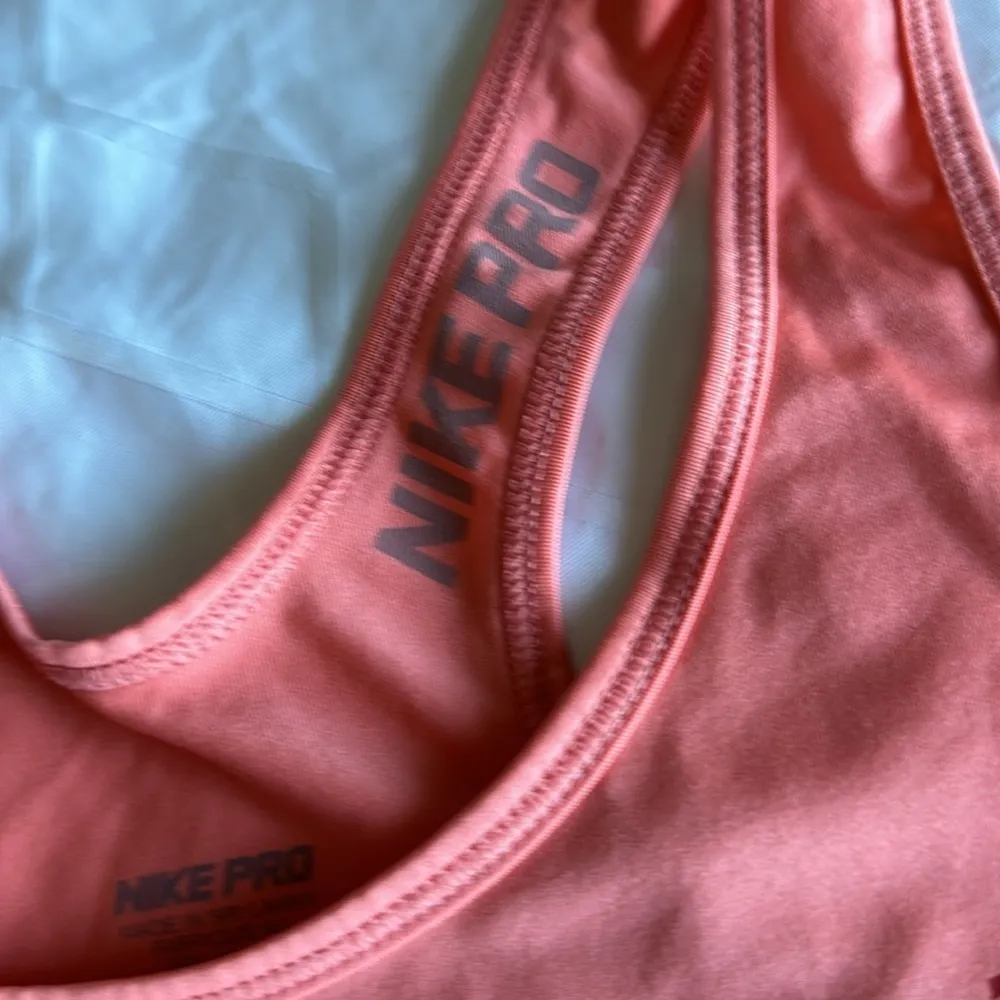 Nike tank top​ - Image 3