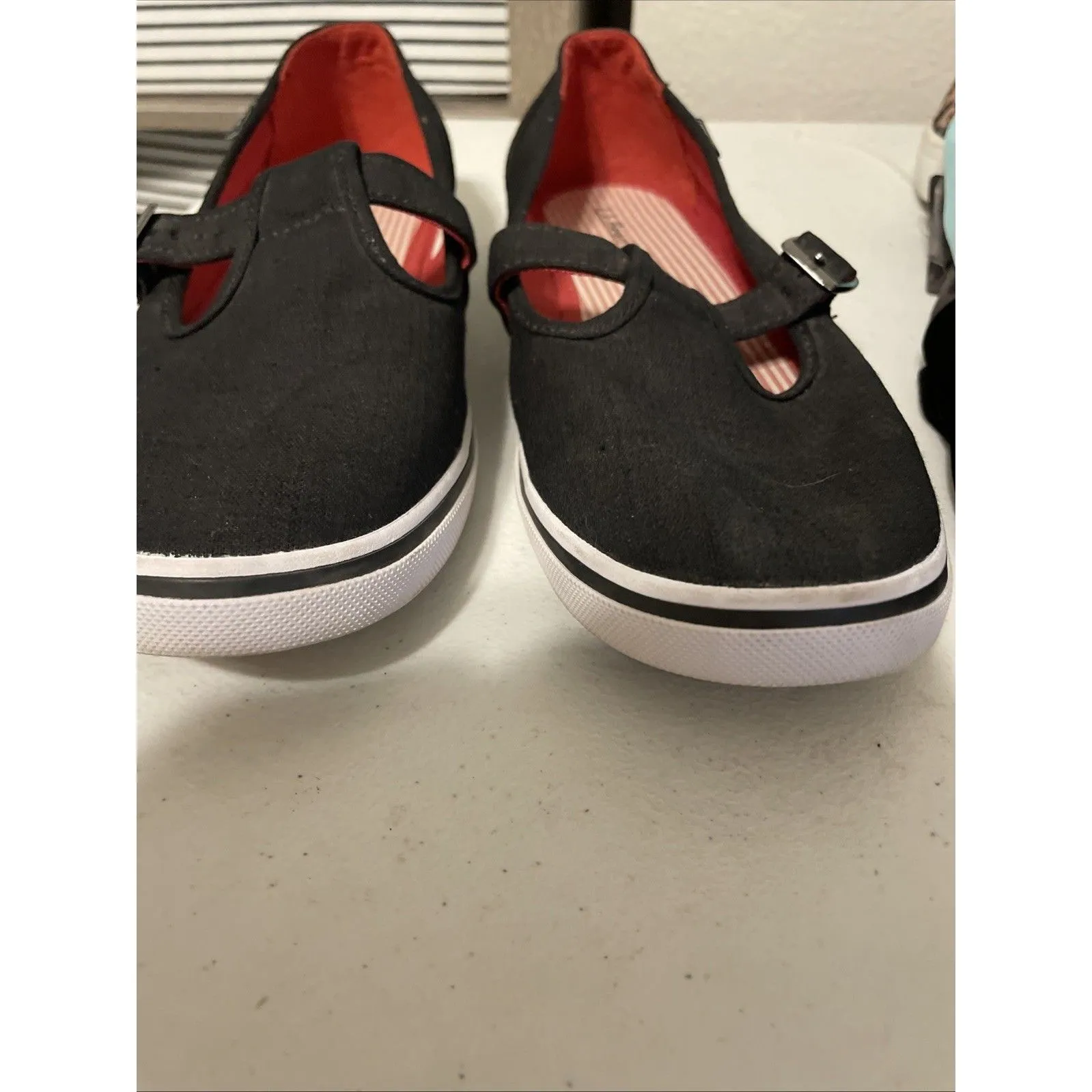 LL Bean Black Mary Janes Sneakers Women's Size 9 NWOT - Image 6