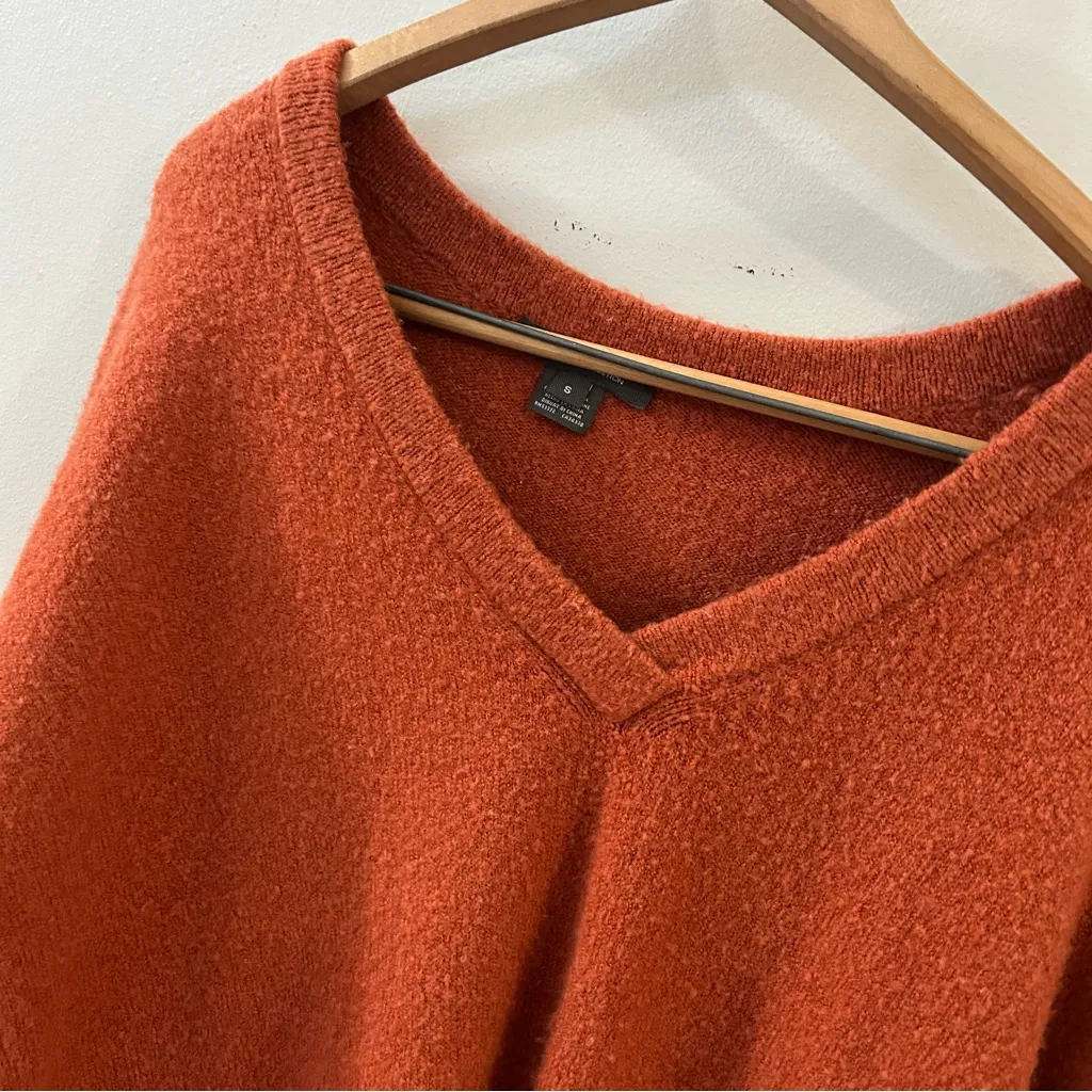 French Connection V Neck Orange  Oversized ‎ Soft  Sweater Size S - Image 4