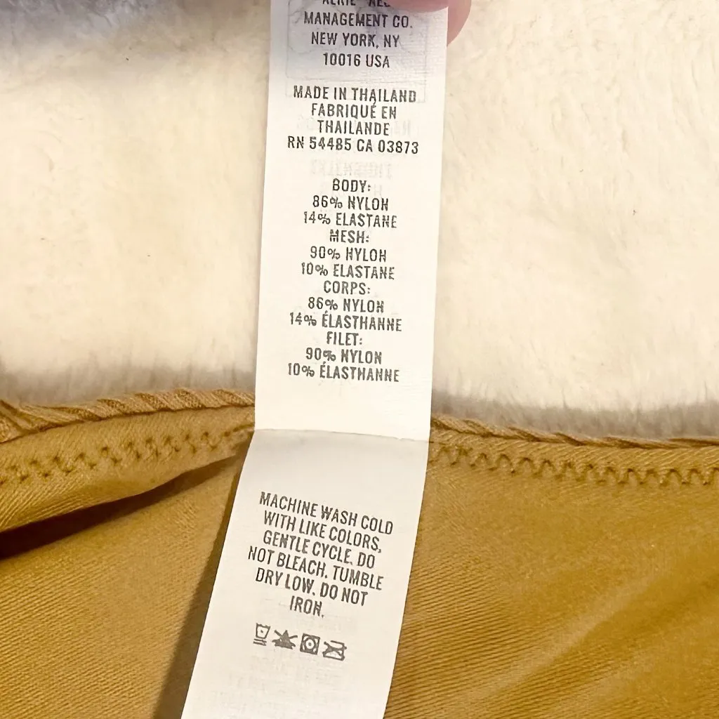 NWT Offline by Aerie Goals Light Tan Ribbed Padded Sports Bra - Size: Medium - Image 5