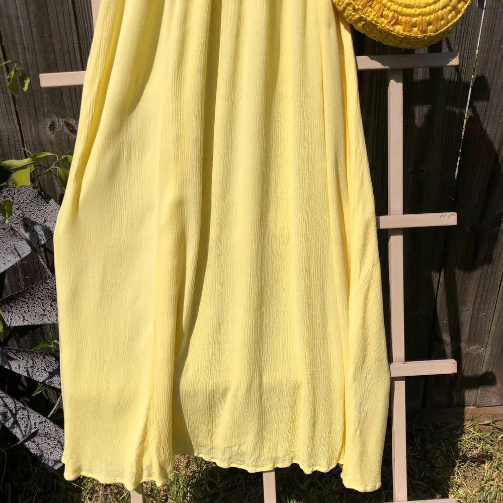Yellow Strappy Sundress Small with tassels and Straw purse - Image 4