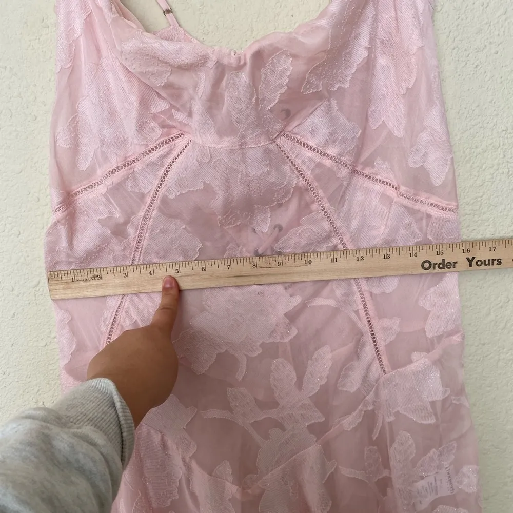 House of Cb 'Seren' Soft Pink Floral Lace Back Maxi Dress NWT size XL A-C - Image 8