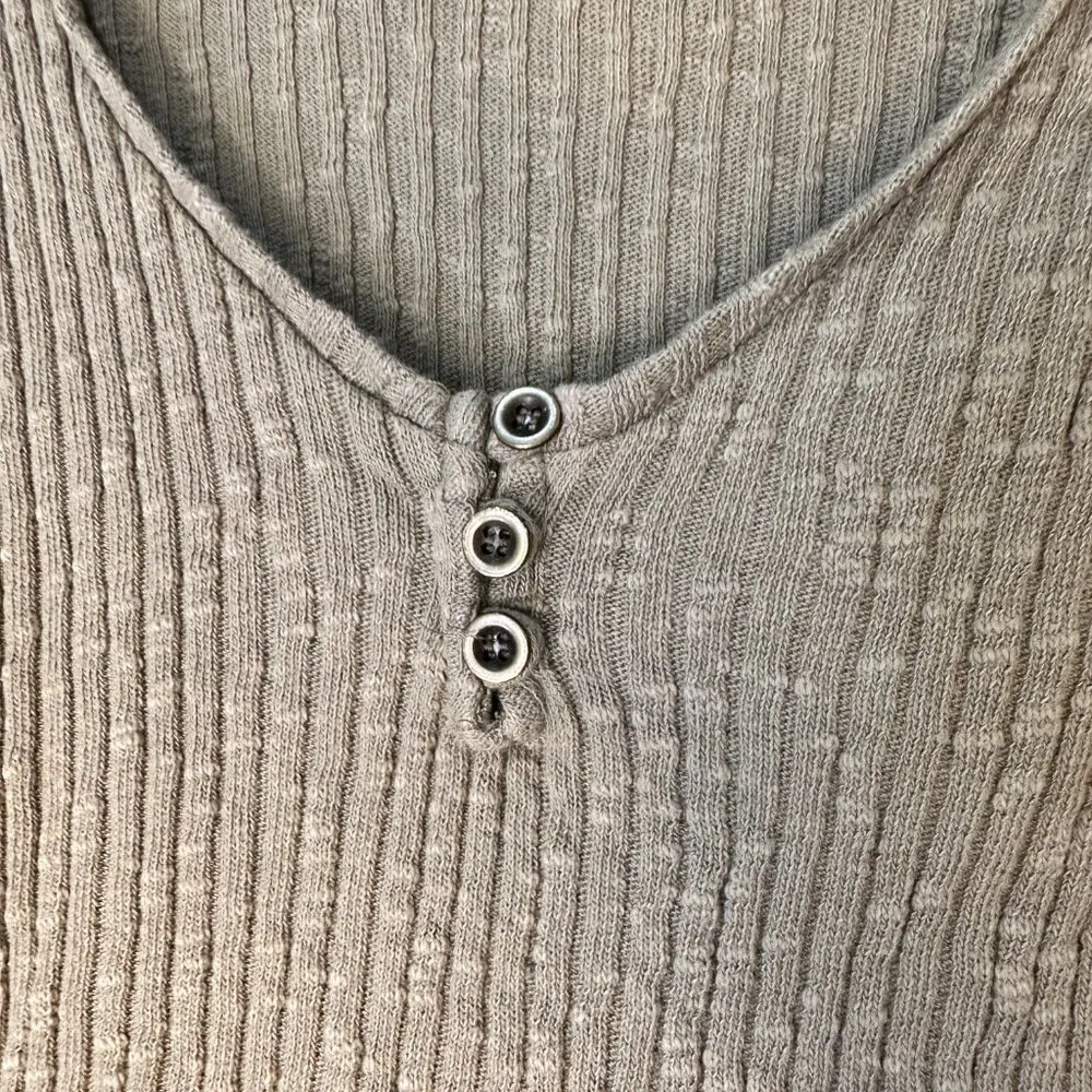 URBAN OUTFITTERS Project Social T Shirt Green Ribbed Henley Crop Top - small - Image 7